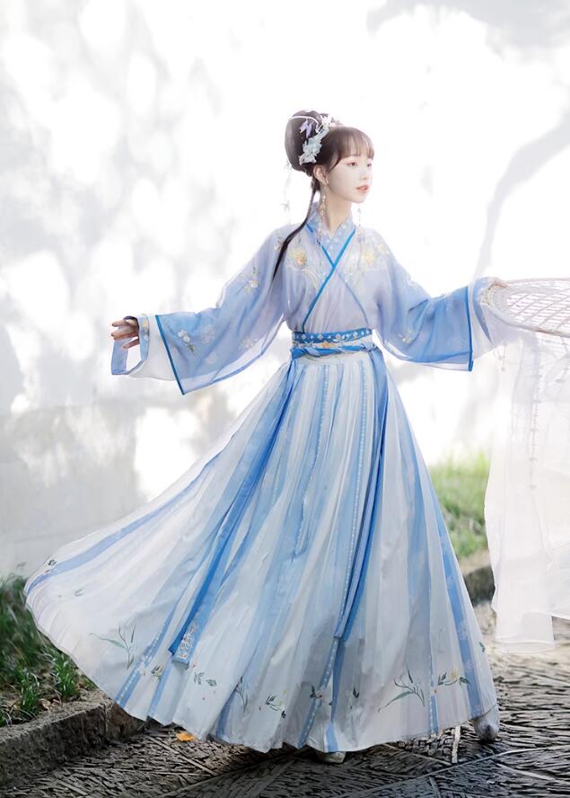 楽天市場】豪華 漢服 唐装 中華服 チャイナ服3点セット レディース