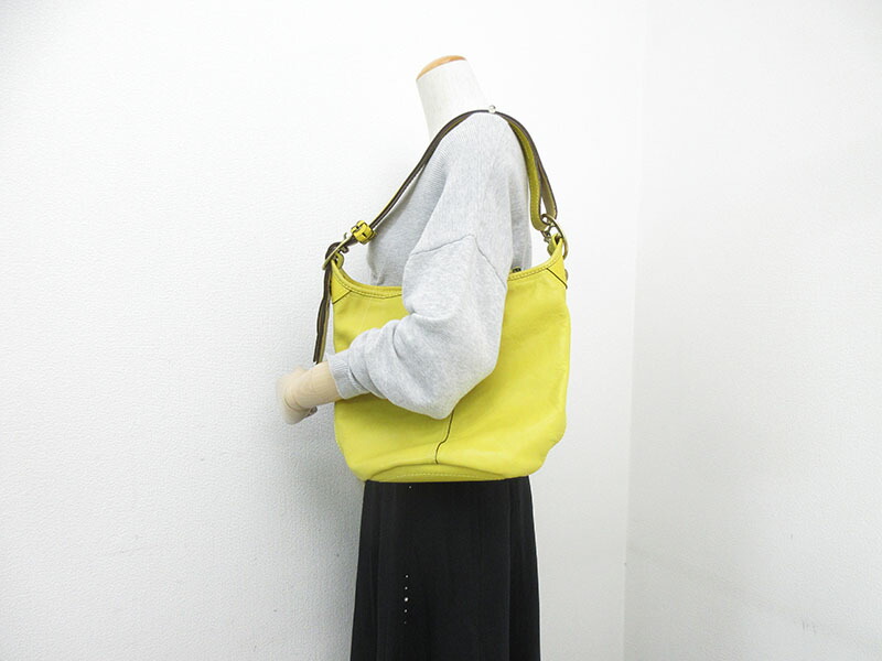 楽天市場】COACH(コーチ) ショルダーバッグ 11422 黄色 レザー