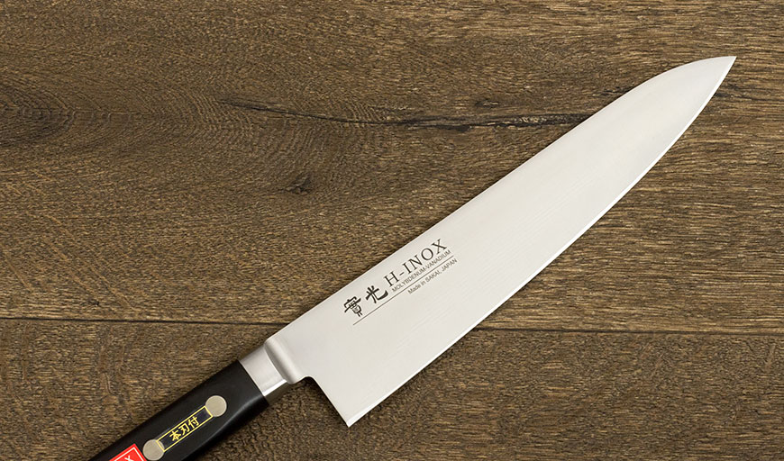 楽天市場】INOX ツバ付 牛刀 240mm 實光包丁(堺包丁) 堺 名入れ 日本製