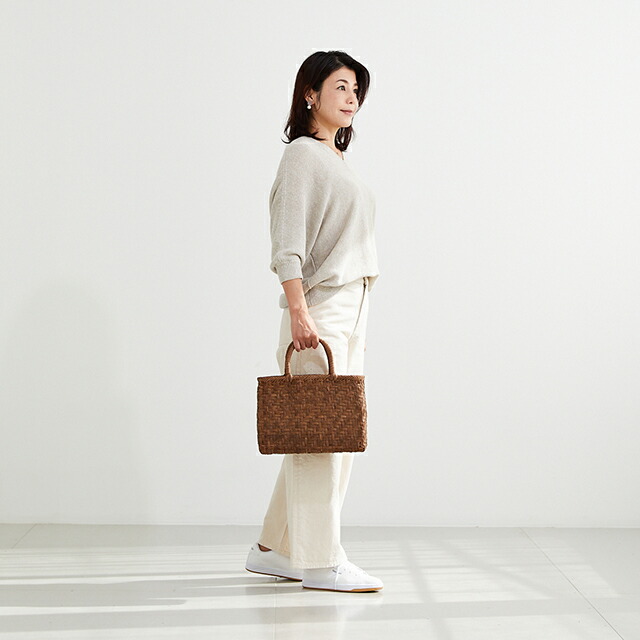 楽天市場】悠帆作やまぶどう籠(国産/網代編み/定番型/中サイズ)(約)幅