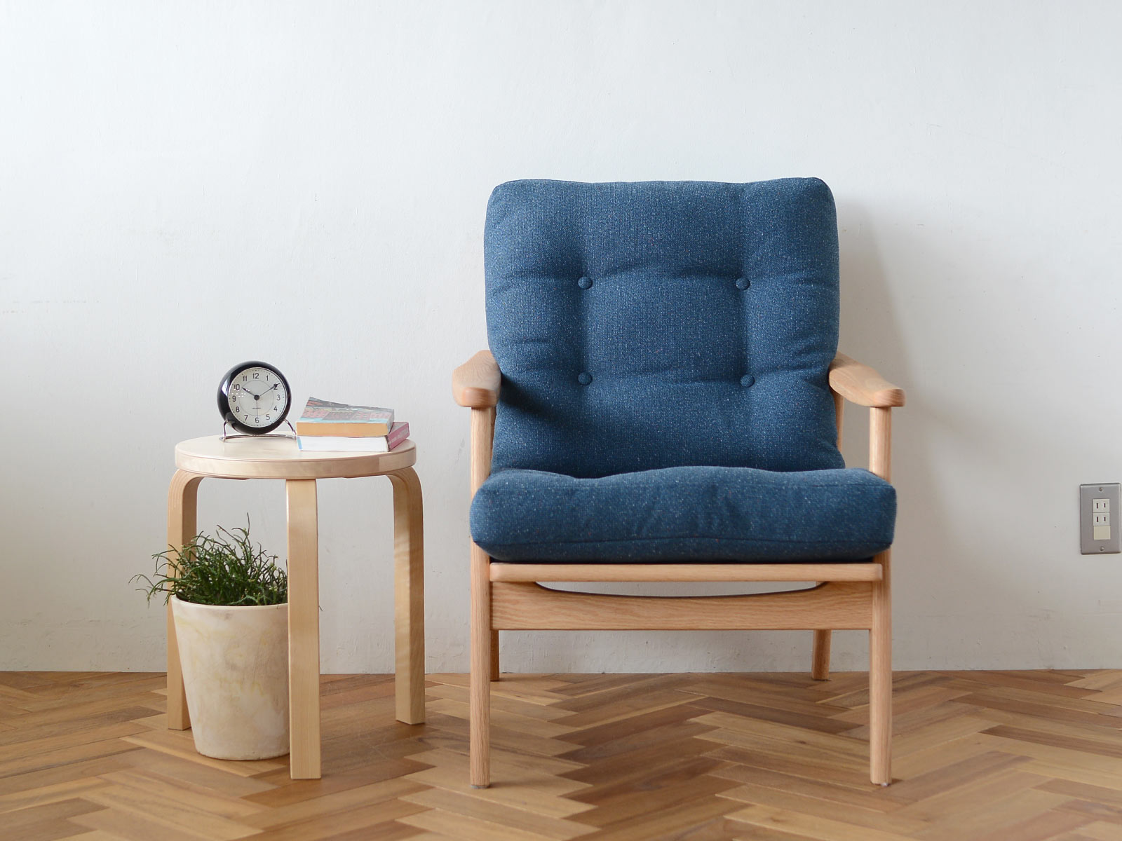 楽天市場】【無料生地サンプル有】 全20色 マルニ60+ フレームチェア