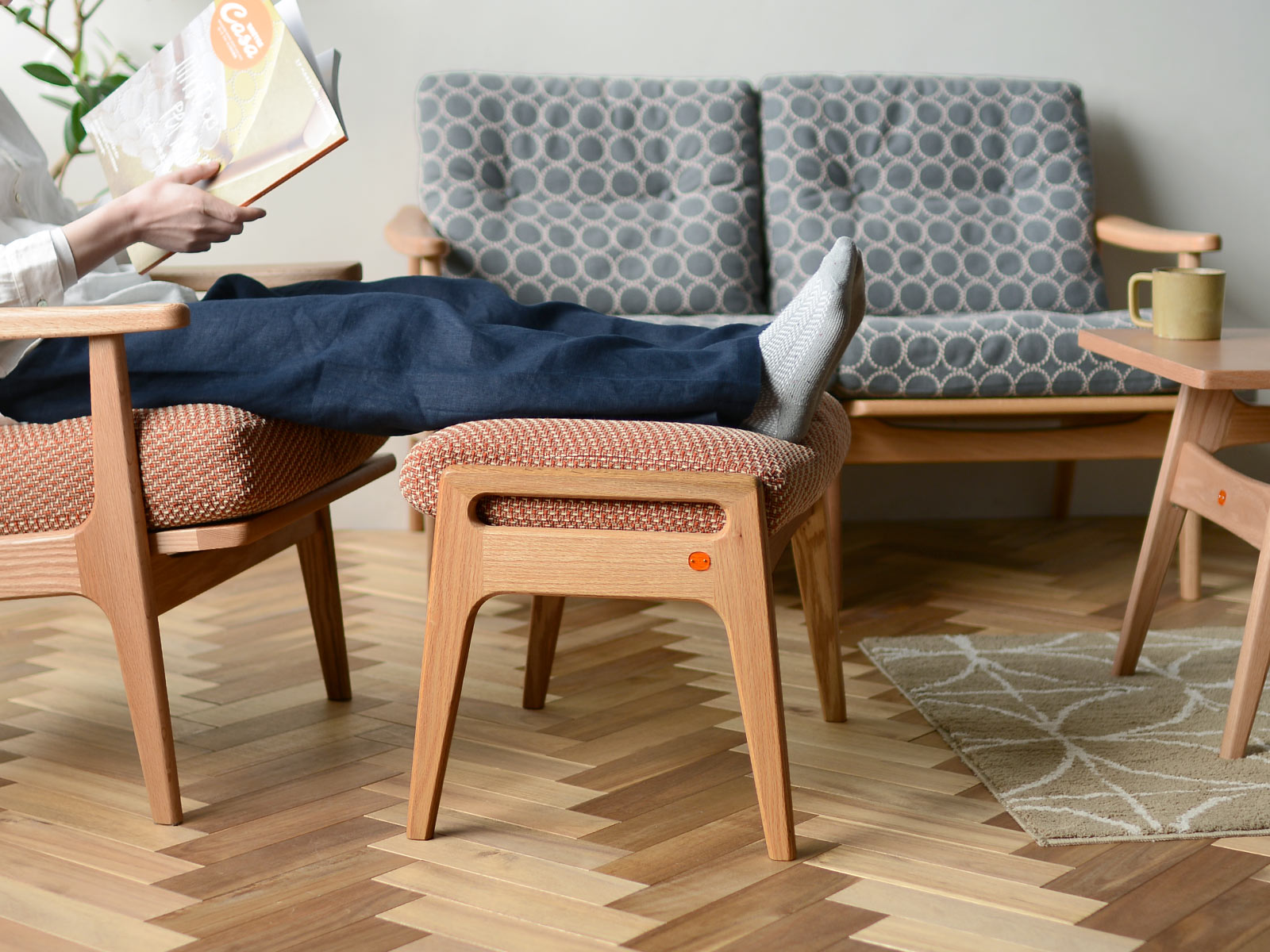 楽天市場】全4色 ミナペルホネン タンバリン マルニ60+ オットマン