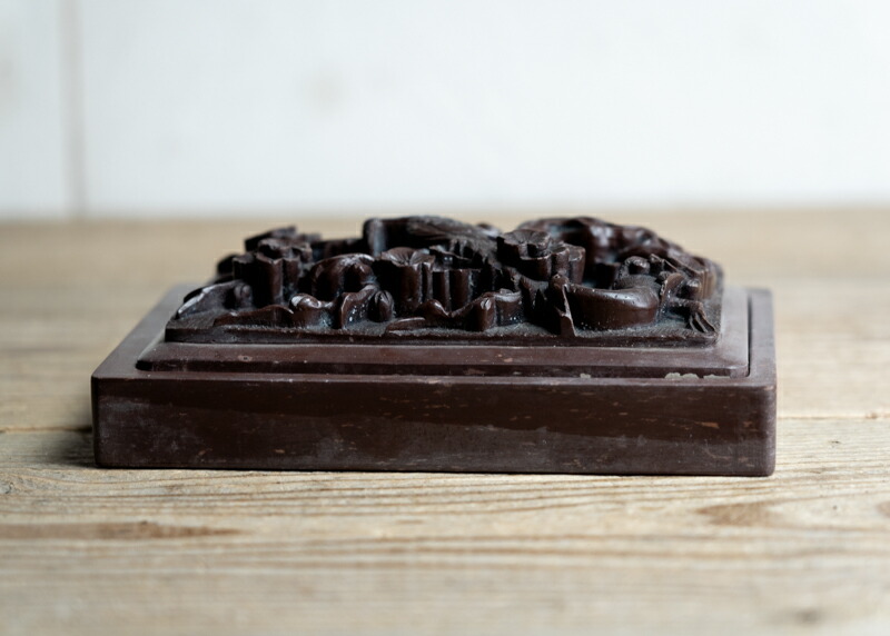 楽天市場】骨董○赤間硯 / 陽刻花鳥文蓋付○一石の彫銘あり | 20世紀頃