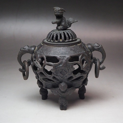 楽天市場】梅獅子文香炉 鉄製 0151香道 茶道 書道 煎茶道古道具 古民具