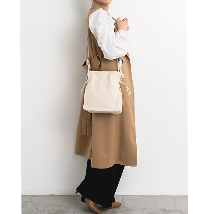 楽天市場】ショルダーバッグ レディース 巾着 バッグ 本革 本牛革 巾着