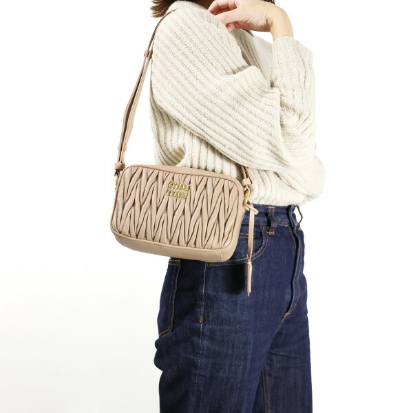 楽天市場】MiuMiu ミュウミュウ MATELASSE SHOULDER BAG マテラッセ