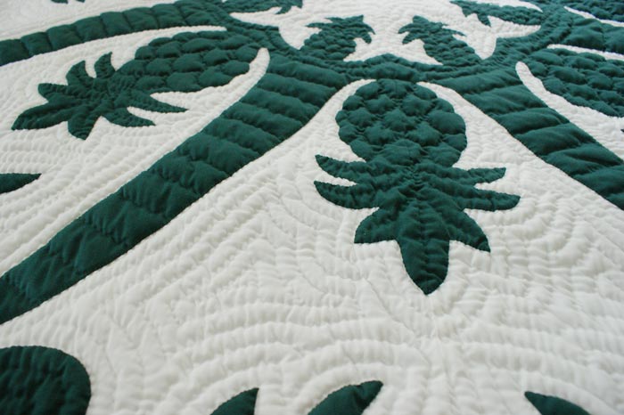 楽天市場】ハワイアンキルトベッドカバー 完成品 ハワイアンキルト