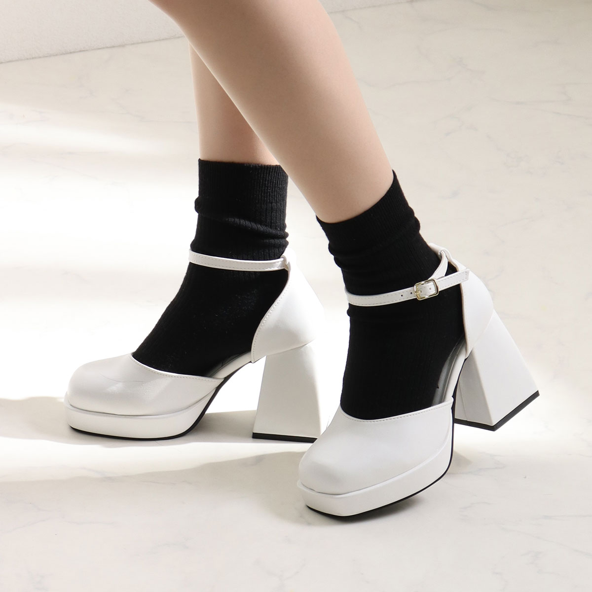 楽天市場】パンプス アンクルストラップ 痛くない セパレート スクエア