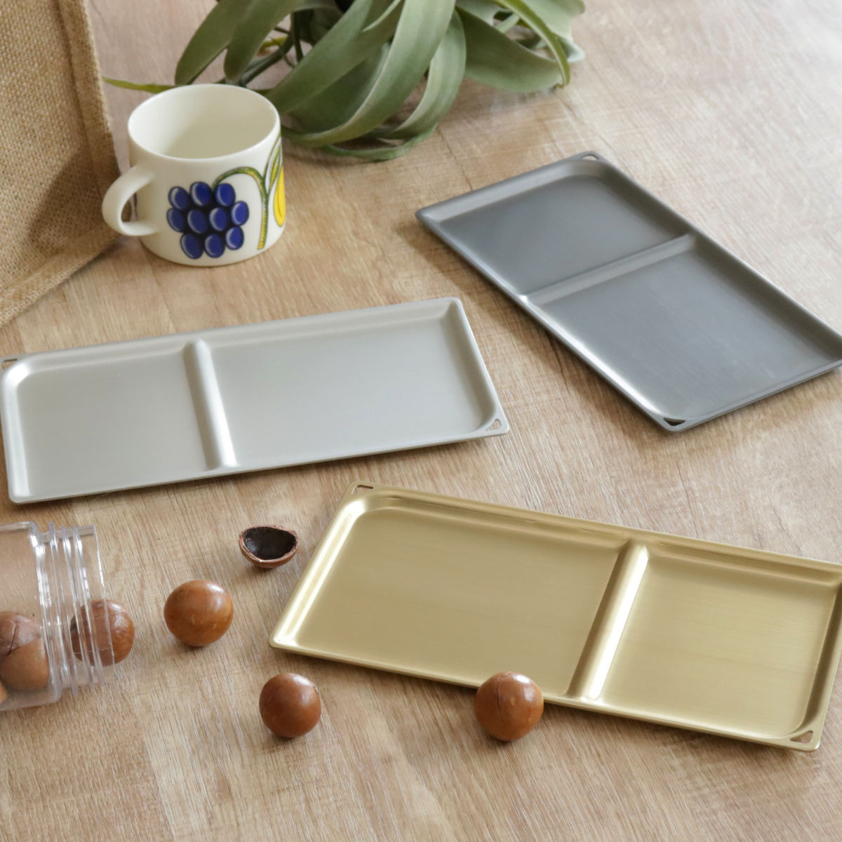 楽天市場】トレー 22cm スクエア トリートレイ アルミニウム 同色4枚