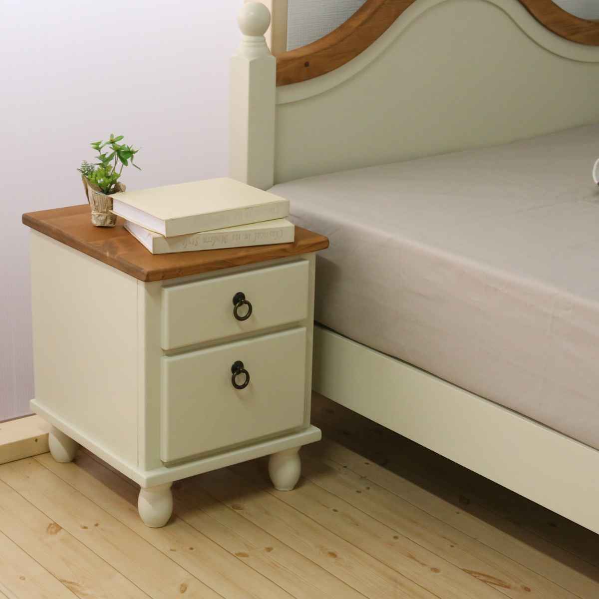 楽天市場】ナイトテーブル 高さ45cm 天然木 カントリー調 （ サイド