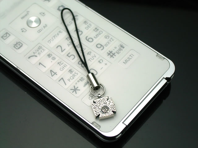 楽天市場】シルバーアクセサリー アイアンクロスの携帯ストラップ 鉄