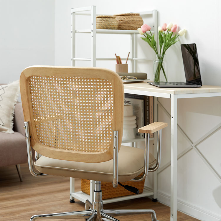 LOWYA ラタン調デスクチェア