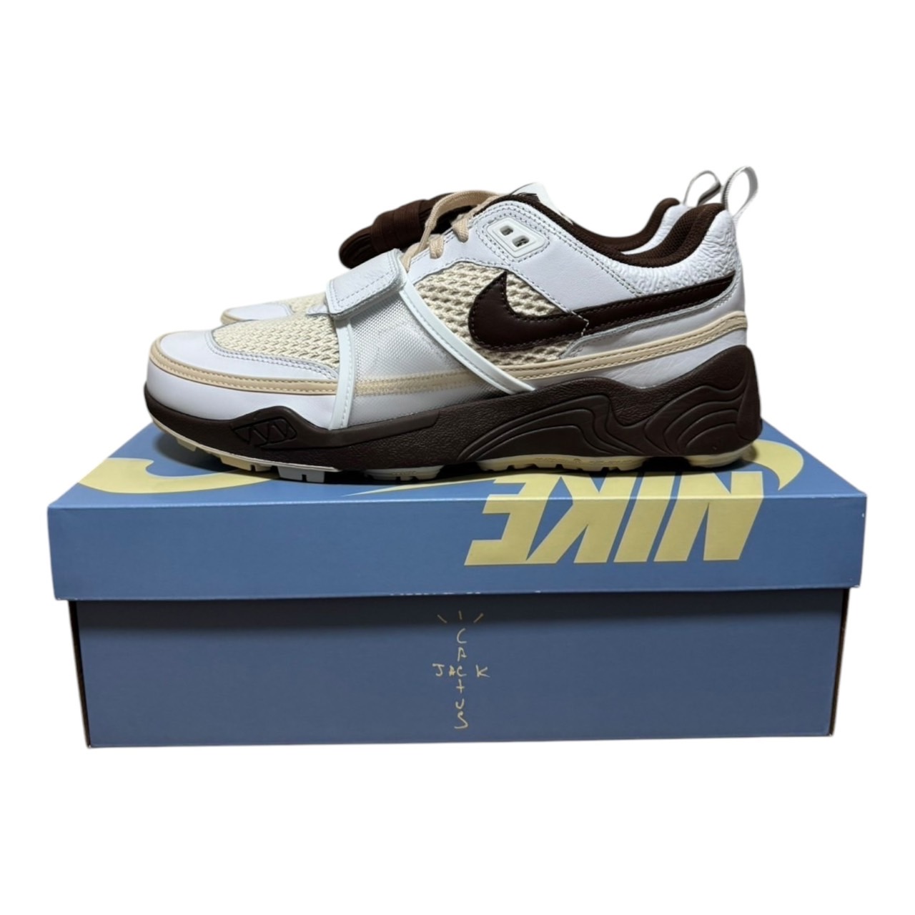 2025 Travis Scott × Nike Zoom Field Jaxx / トラヴィス スコット