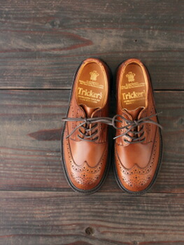 楽天市場】トリッカーズ カントリーシューズ ウイングチップ (5095