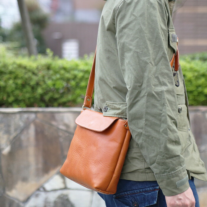 楽天市場】ショルダーバッグ メンズ レディース 斜めがけ 大人 軽量 本