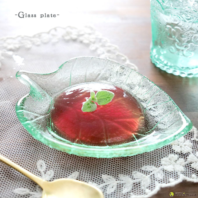 楽天市場】 ガラスリーフプレート 葉っぱ 小皿 夏 涼 取り皿 一品料理