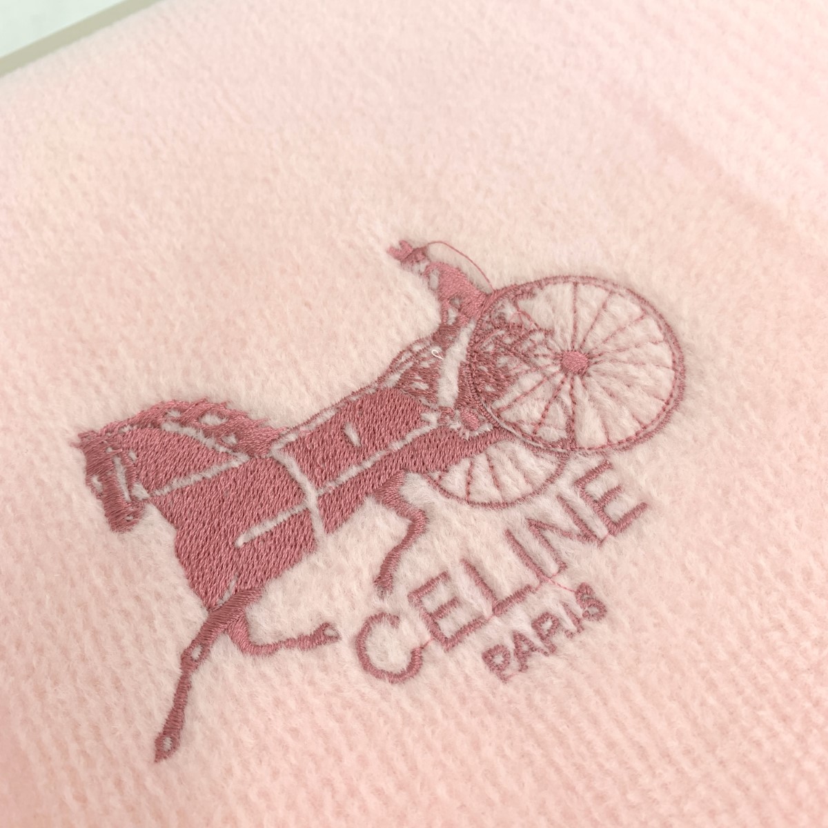 楽天市場】Celine セリーヌ 毛布 箱付 美品 140×240cm ピンク アクリル