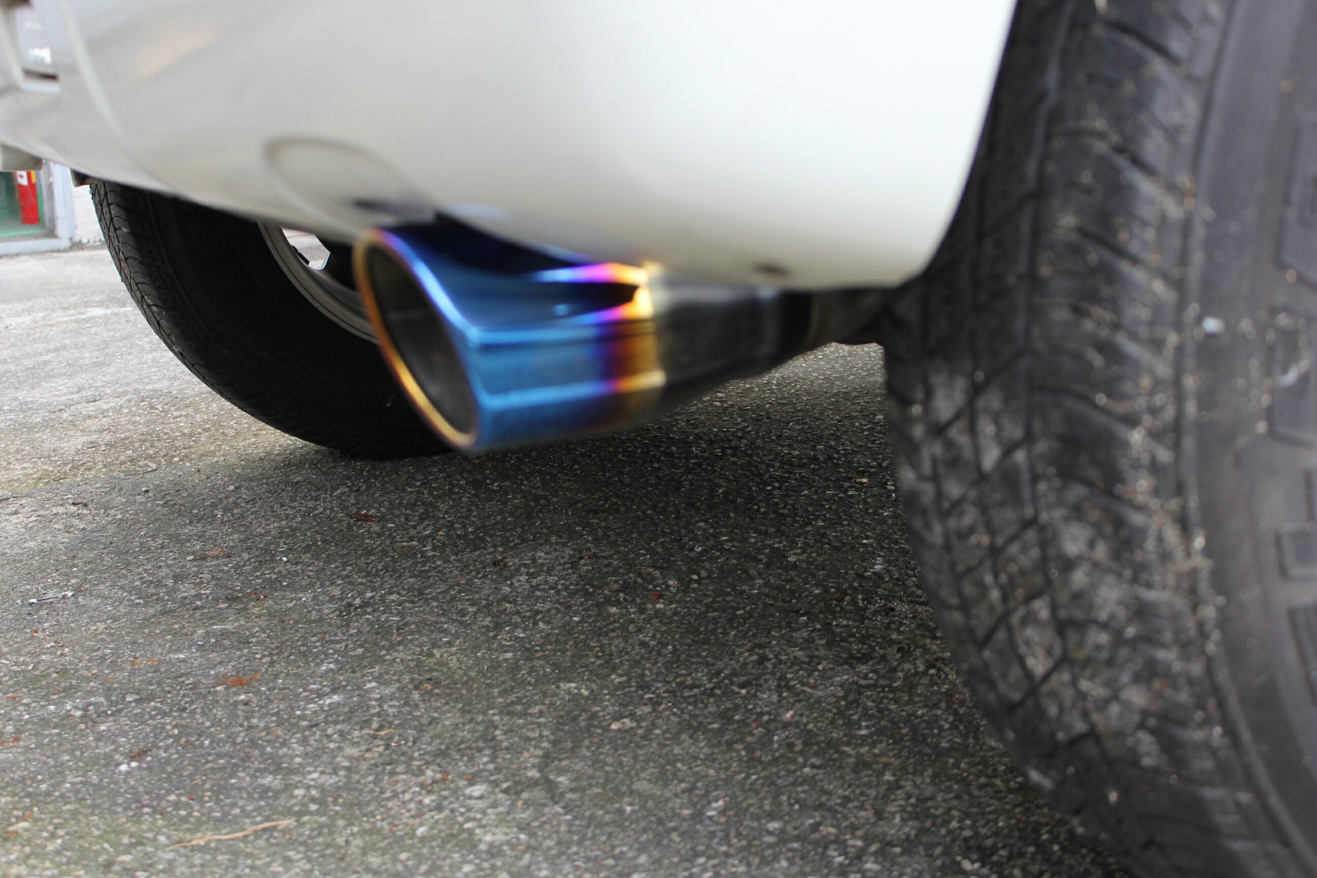 楽天市場】ジムニー マフラー JB23W 1型〜10型 純正バンパー対応