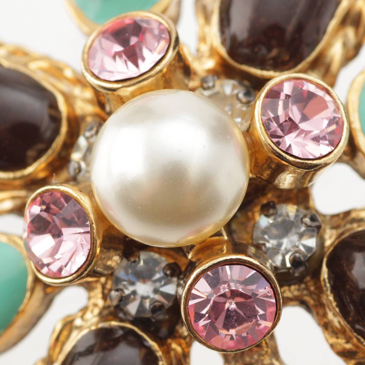 楽天市場】【シャネル】Chanel 05P ココマーク カラーストーン