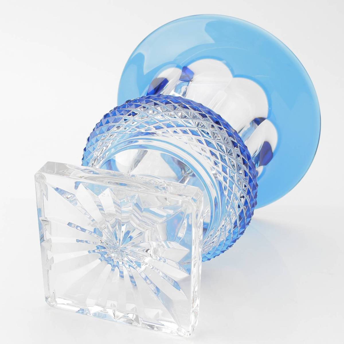 楽天市場】【】 サンルイ ヴェルサイユ クリスタル 切り込み 花瓶