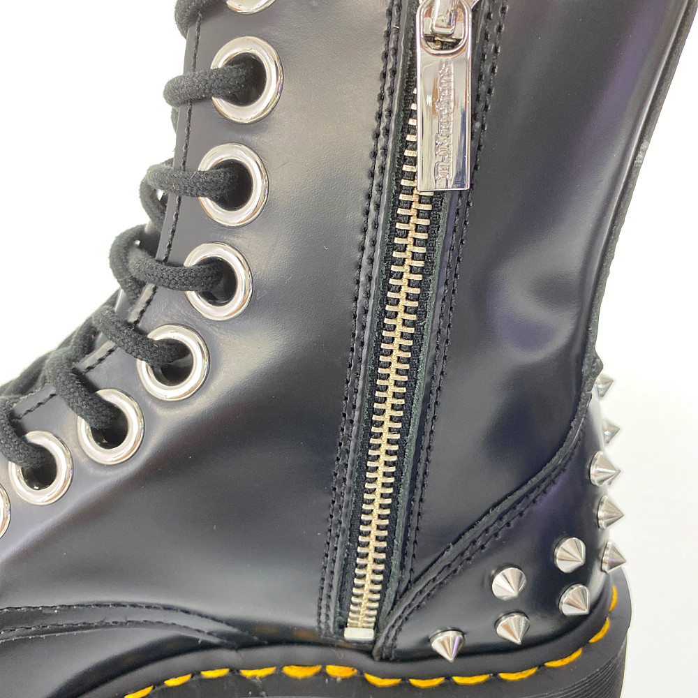 楽天市場】ドクターマーチン JADON MAX STUD・8ホールブーツ靴