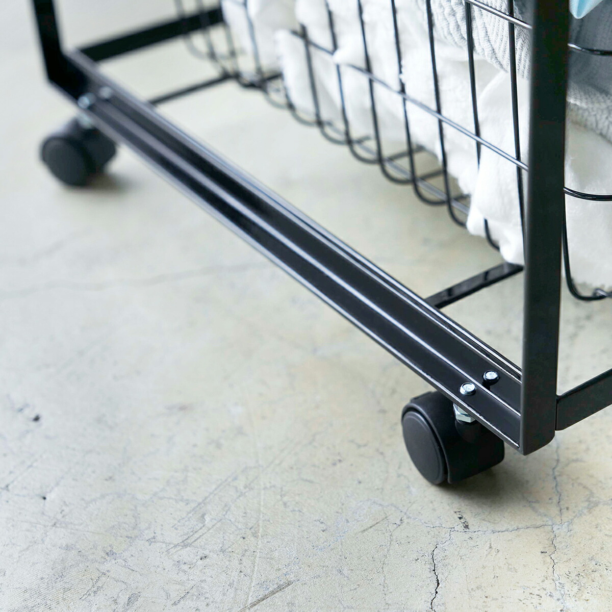 楽天市場】［ 天板付きランドリーワゴン タワー ］山崎実業 tower