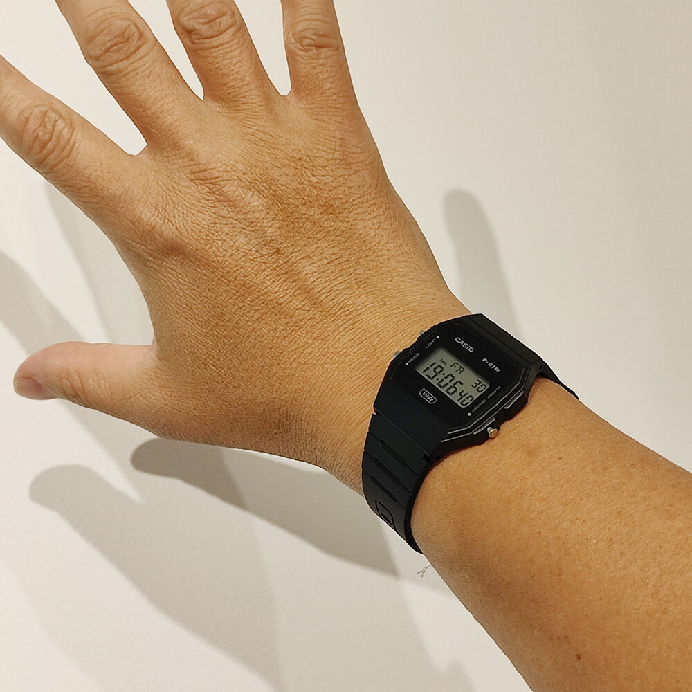 楽天市場】カシオ CASIO CLASSIC デジタル 腕時計 F-91WB-1AJF