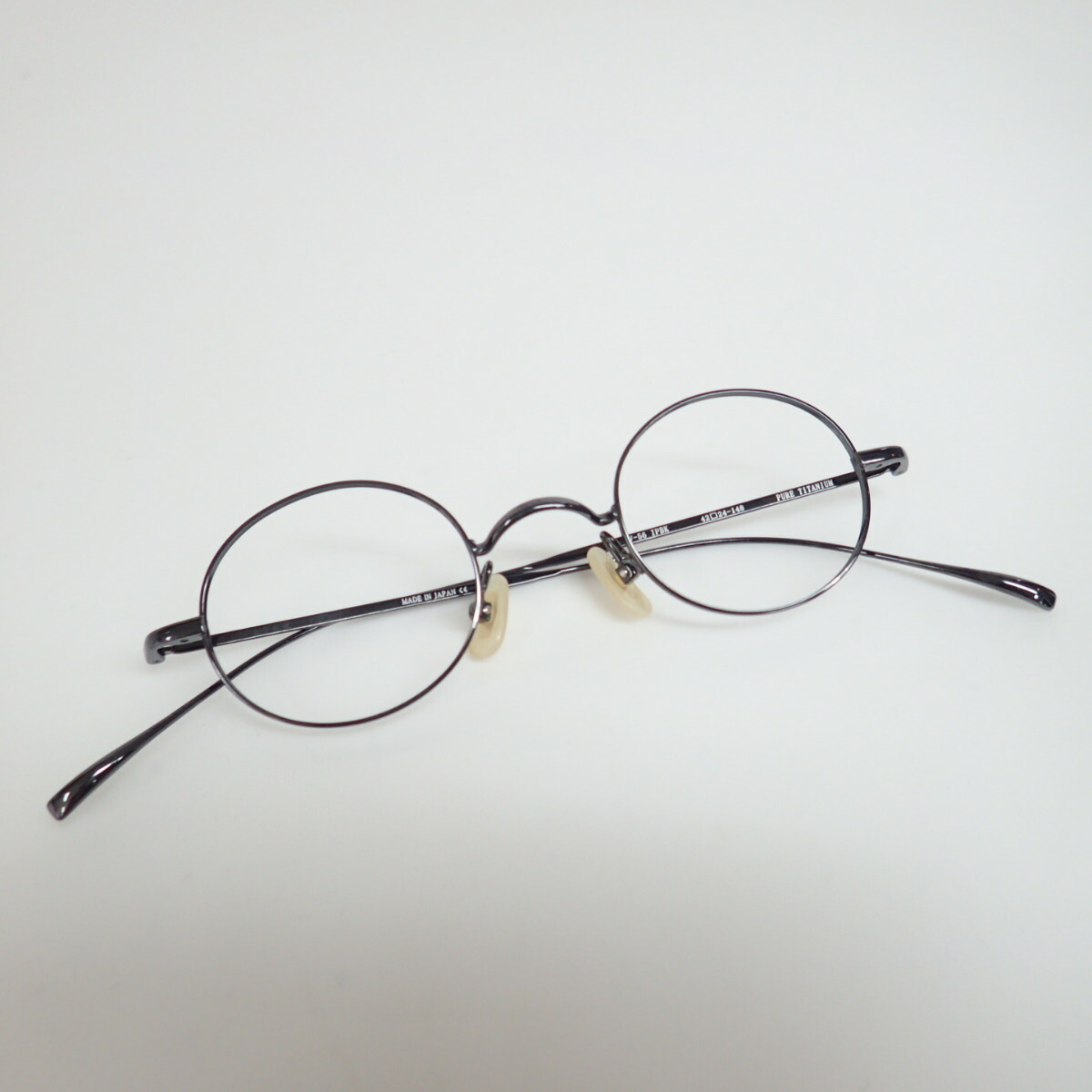 楽天市場】KANEKO OPTICAL 金子眼鏡 VINTAGE KV-56 IPBK PURE TITANIUM