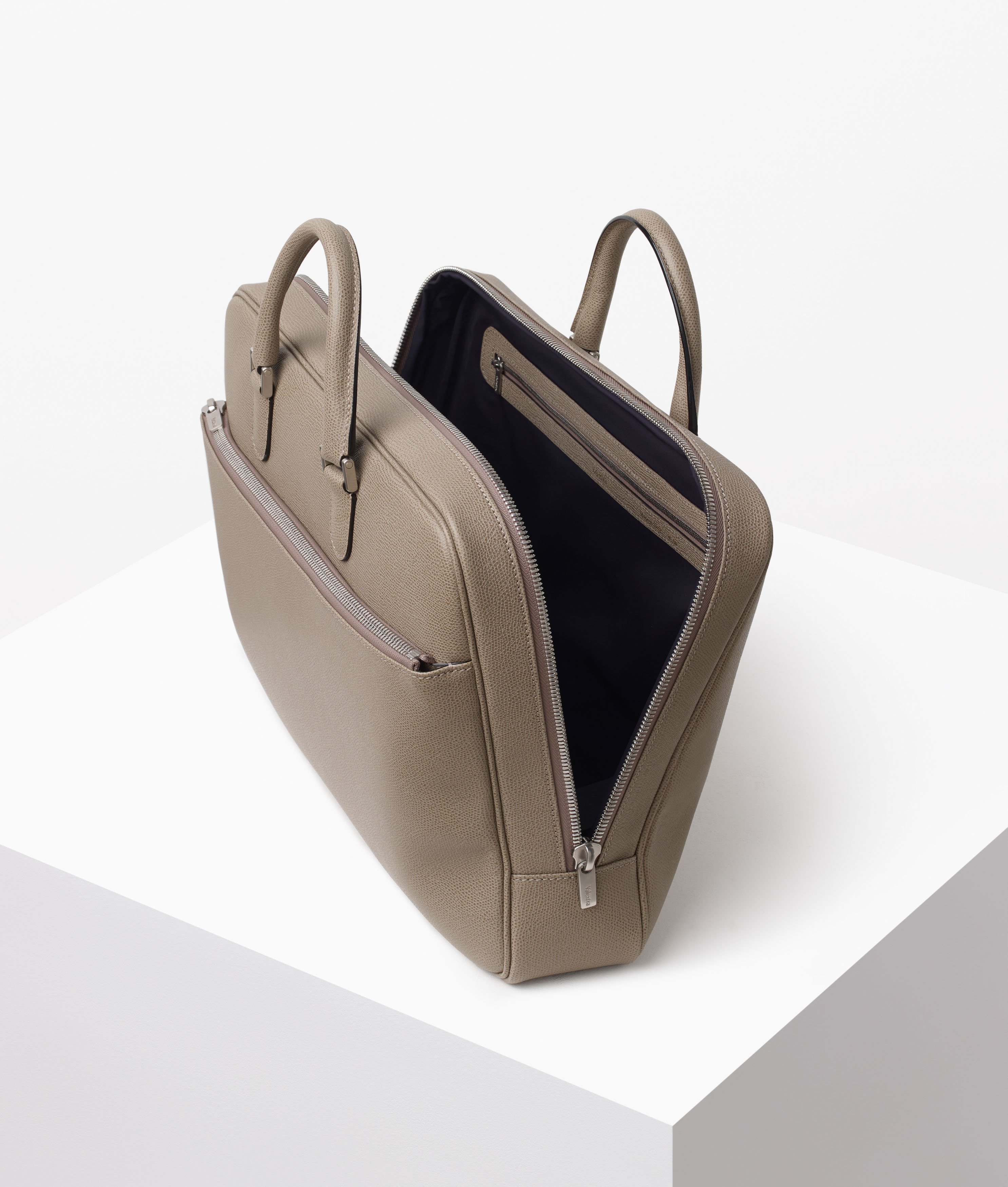 Valextra(ヴァレクストラ)｜【公式】ダブルハンドル ブリーフケース