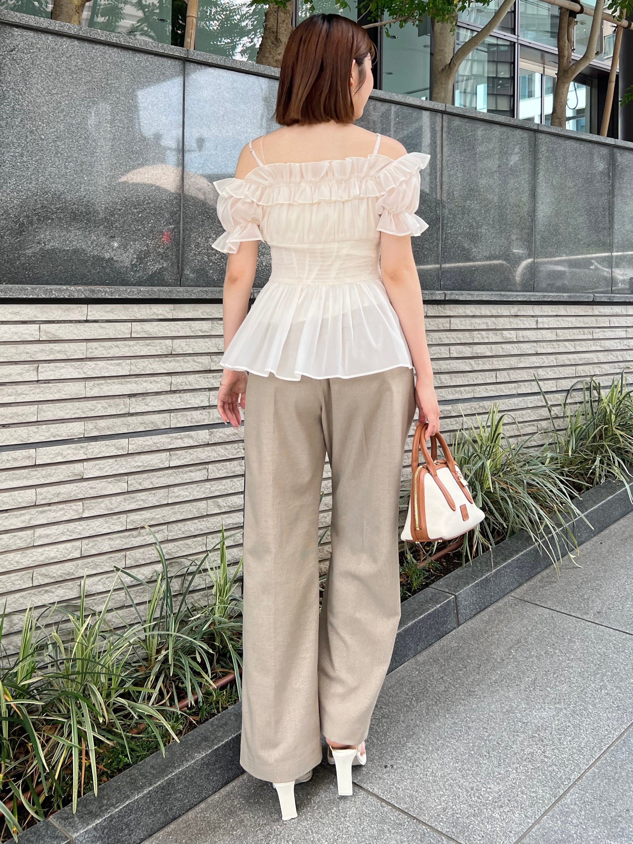 SNIDEL｜オフショルフリルブラウス | Rakuten Fashion(楽天