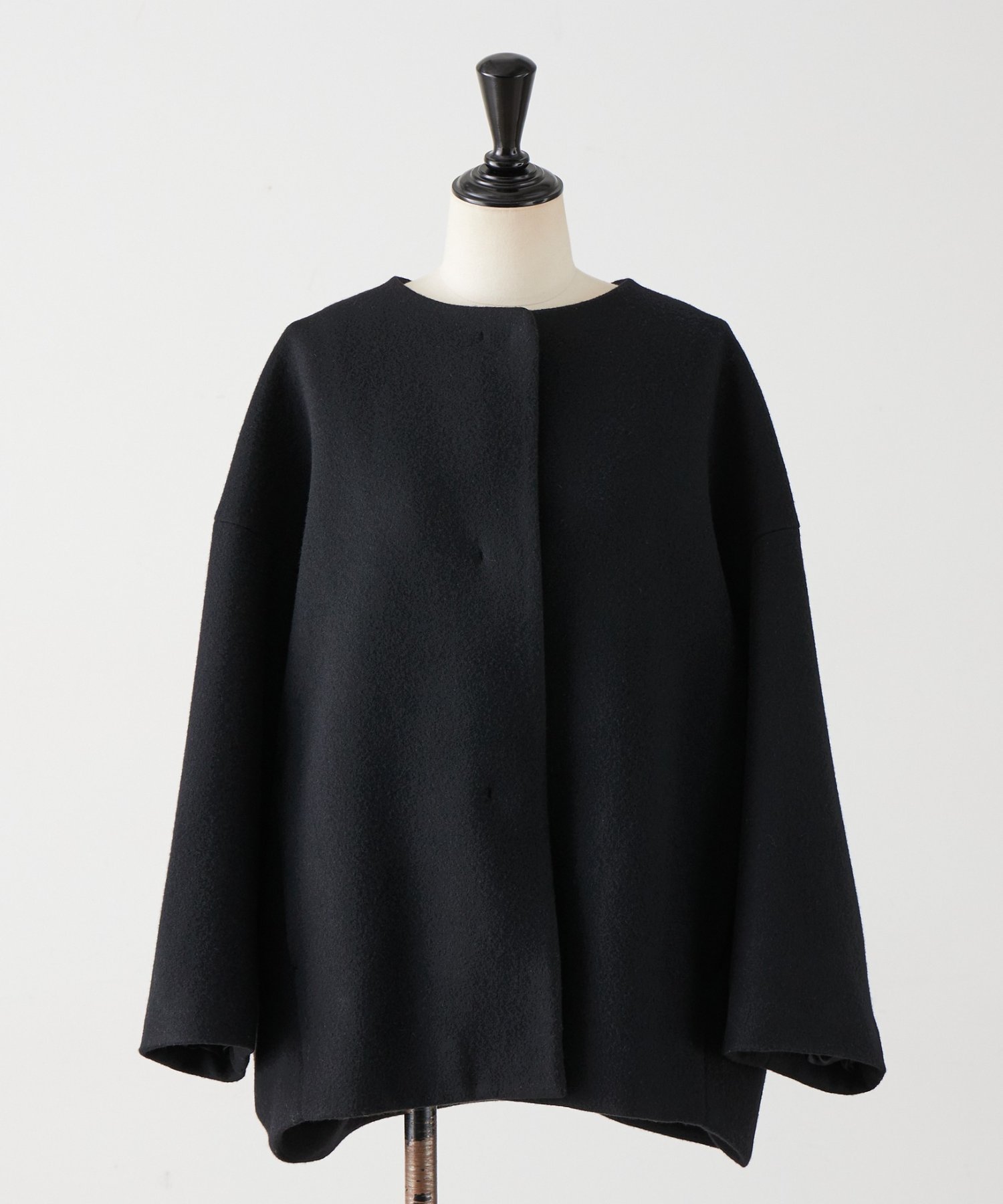 BEARDSLEY｜後ろぷっくりウールショートコート | Rakuten Fashion(楽天