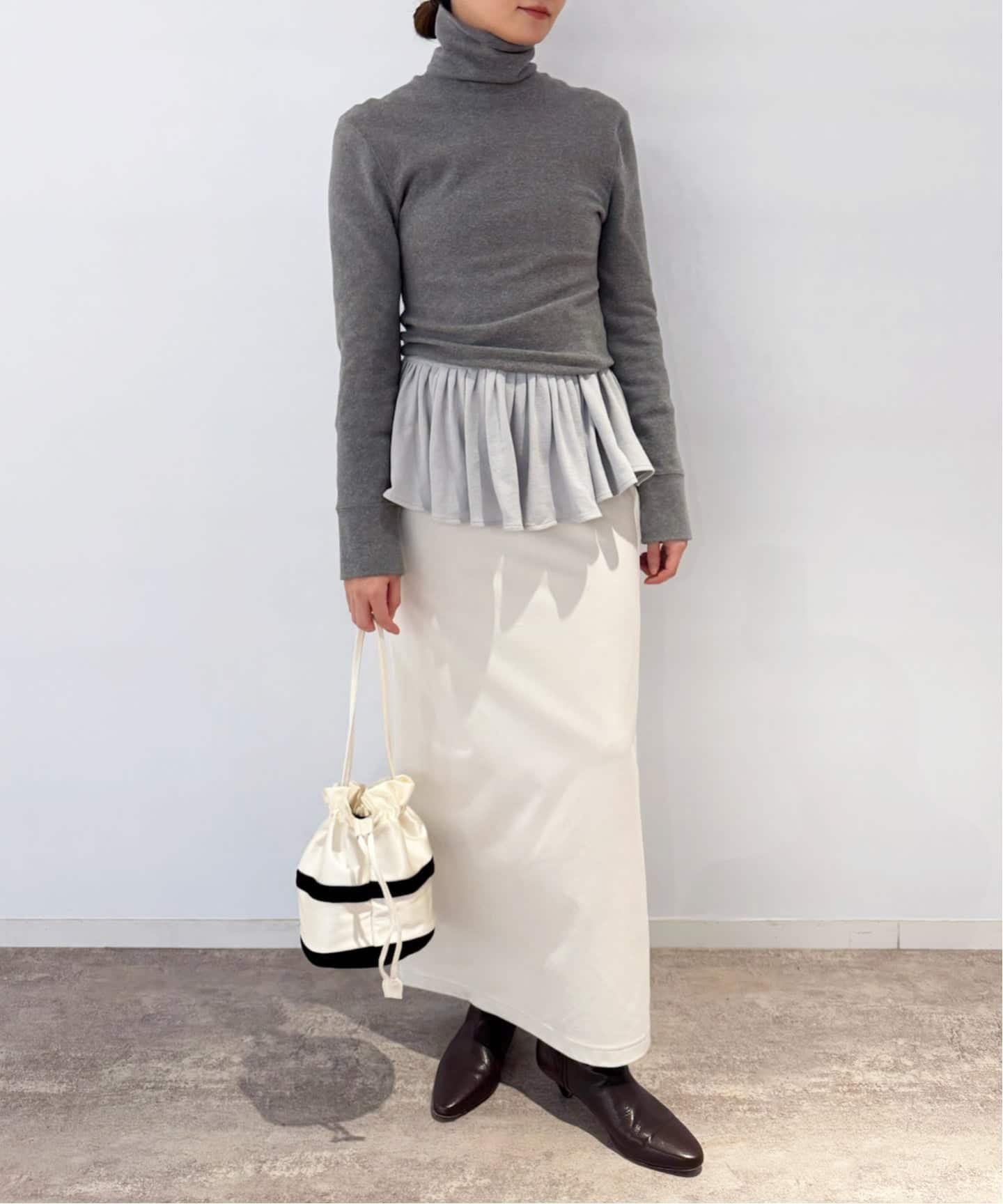 EDIT.FOR LULU｜angielala LULU ペプラムスウェット | Rakuten Fashion