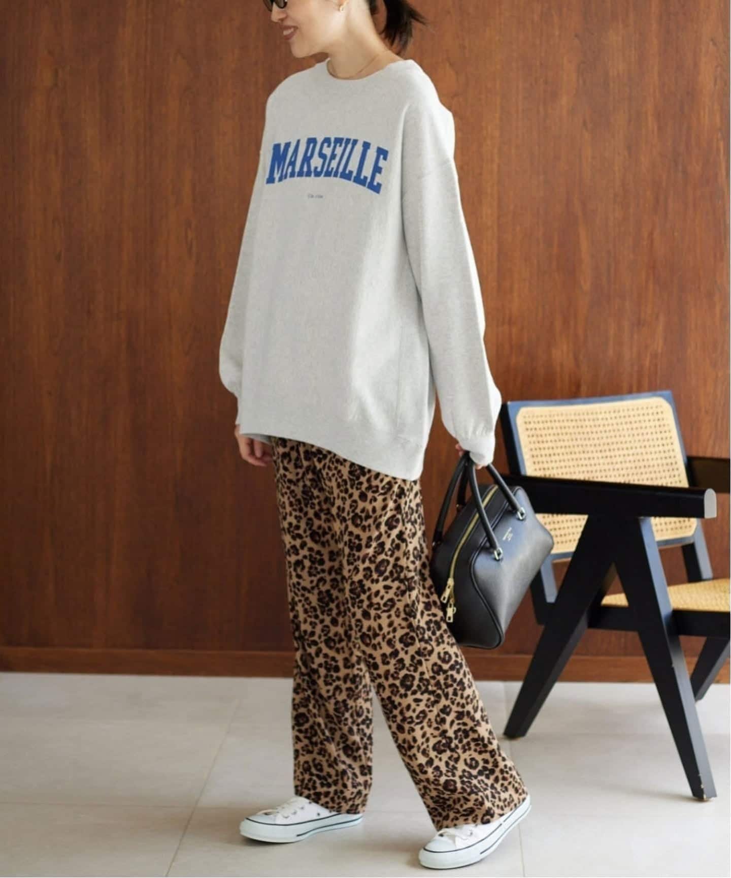 SLOBE IENA｜《WEB限定/追加》MARSEILLE ロゴスウェット | Rakuten