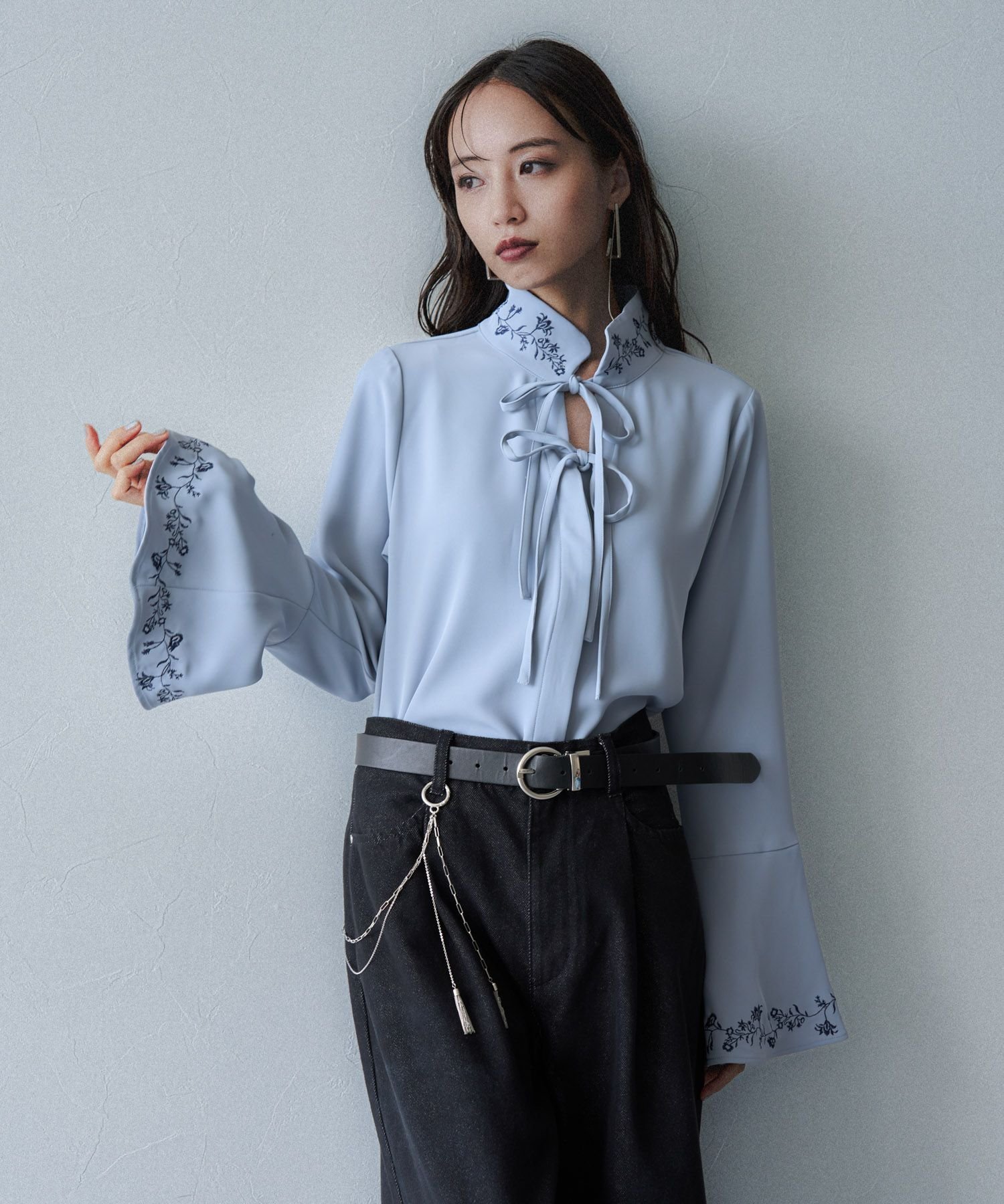 HARE｜2WAYフラワーシシュウブラウス | Rakuten Fashion(楽天