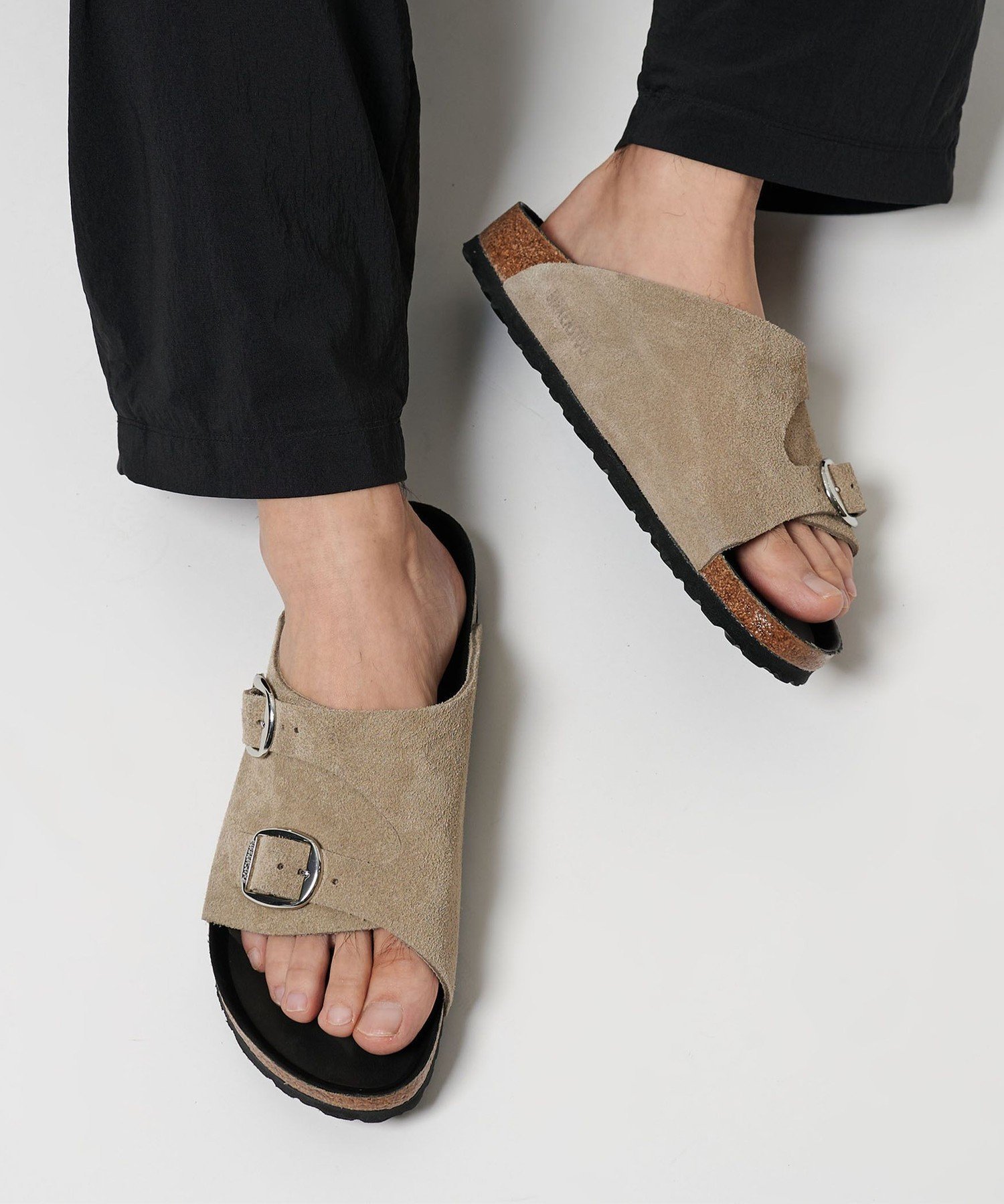 【別注】BIRKENSTOCK ZURICH トープ/サンダル 39 Zurich - Suede Leather (Regular Fit)(39 Taupe/トープ): BIRKENSTOCK