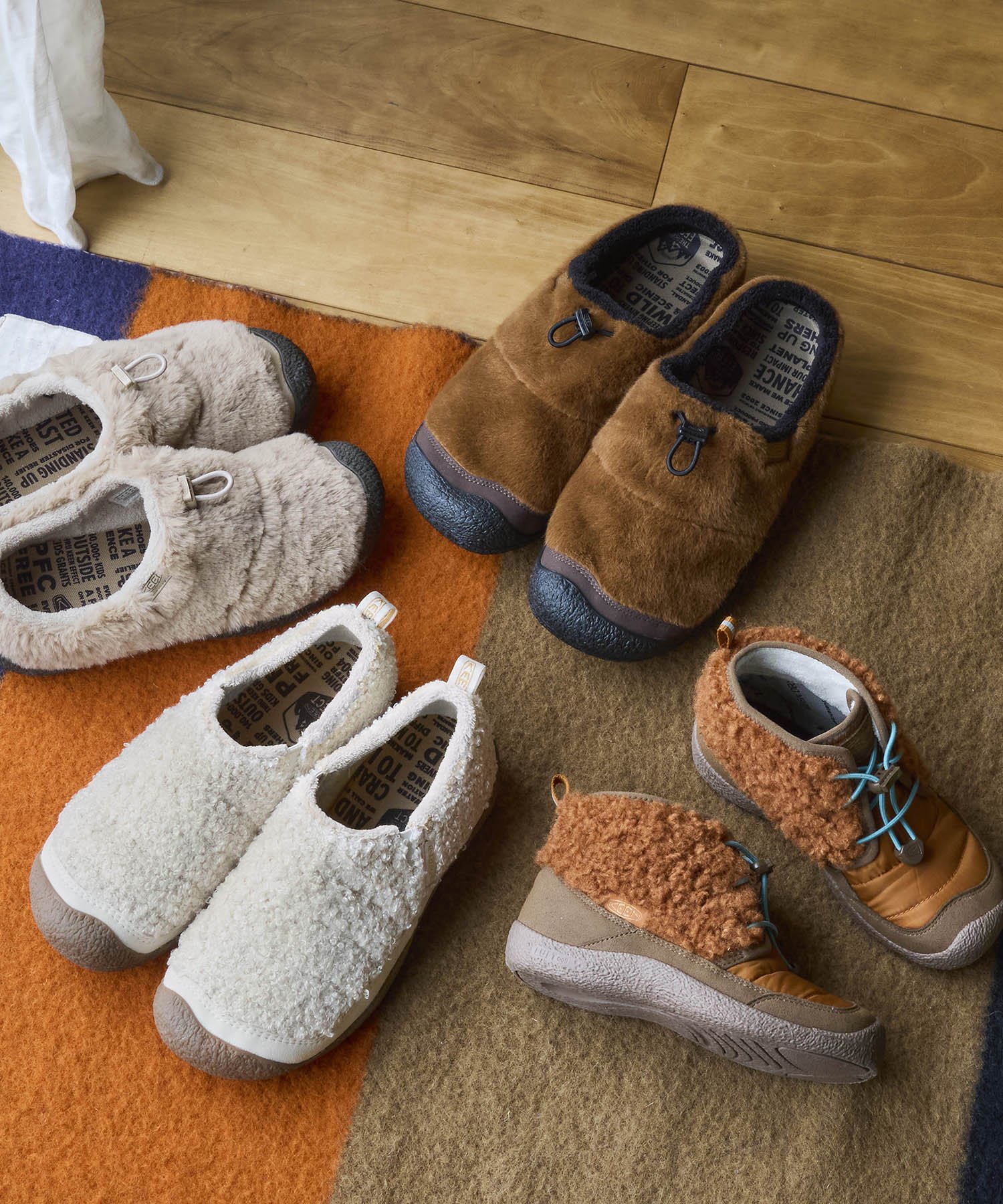 KEEN｜WOMEN HOWSER III SLIDE レディース ハウザー スリー スライド