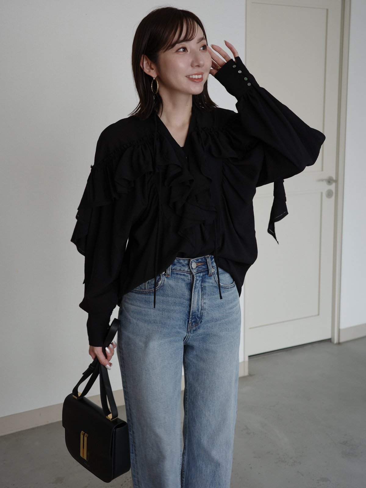 anuans｜リンクルラッフルブラウス | Rakuten Fashion(楽天