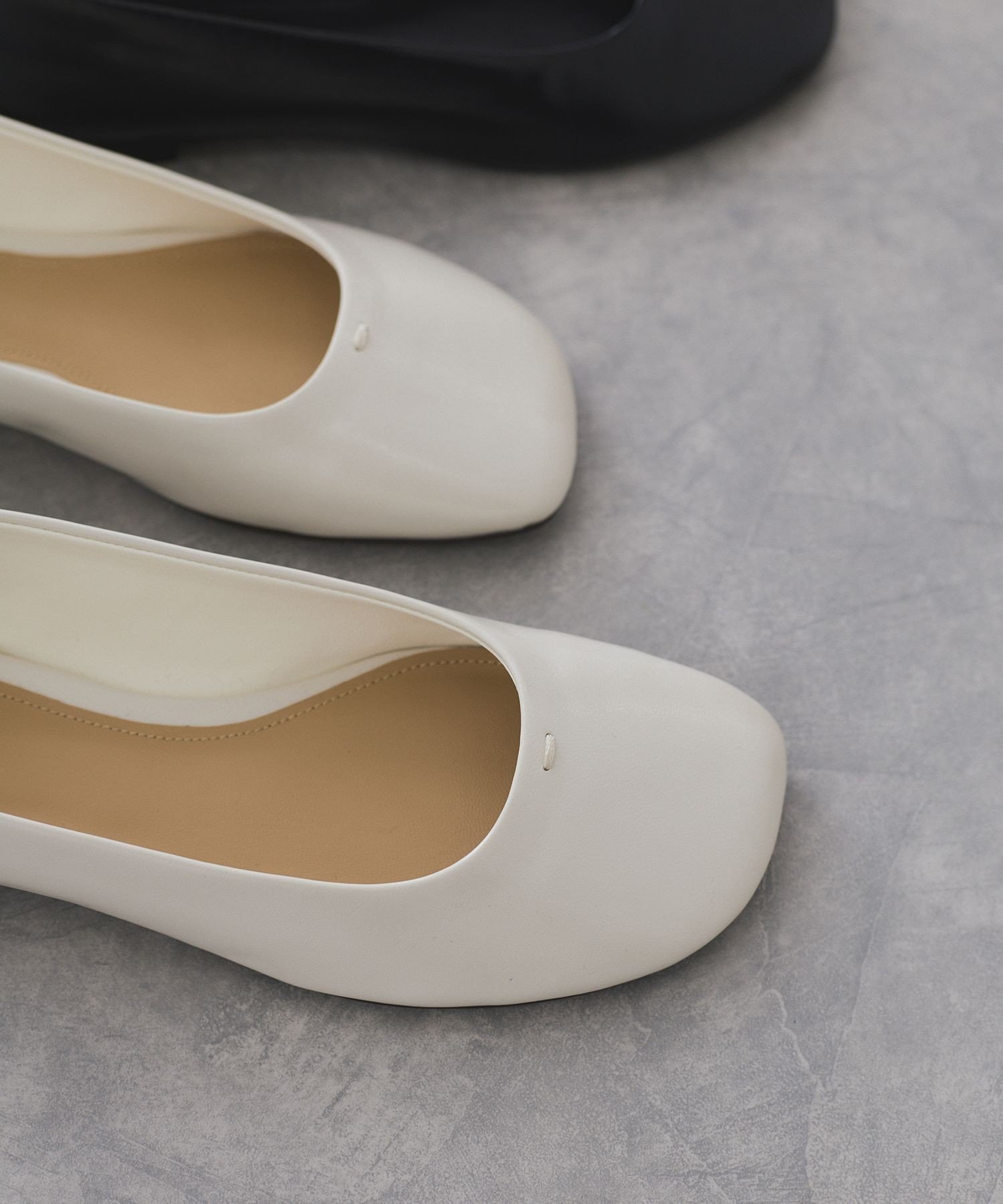 ADAM ET ROPE'｜ラウンドフラットシューズ | Rakuten Fashion(楽天