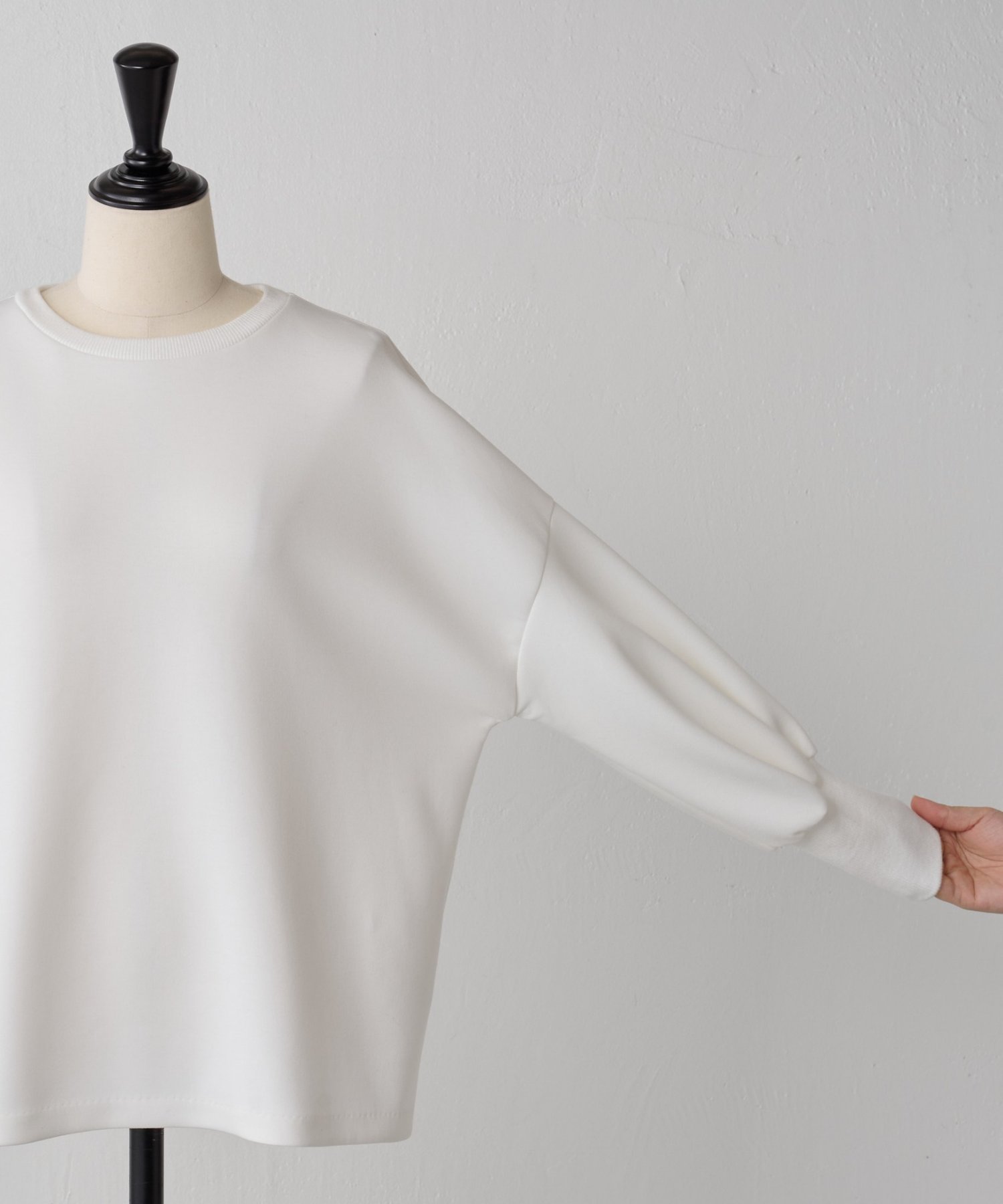 BEARDSLEY｜ダンボールパフトレーナー | Rakuten Fashion(楽天