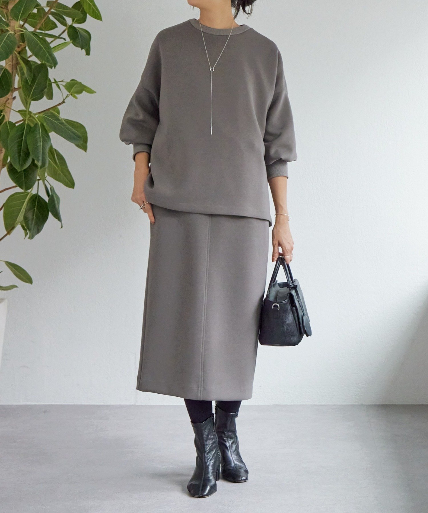 BEARDSLEY｜ダンボールパフトレーナー | Rakuten Fashion(楽天