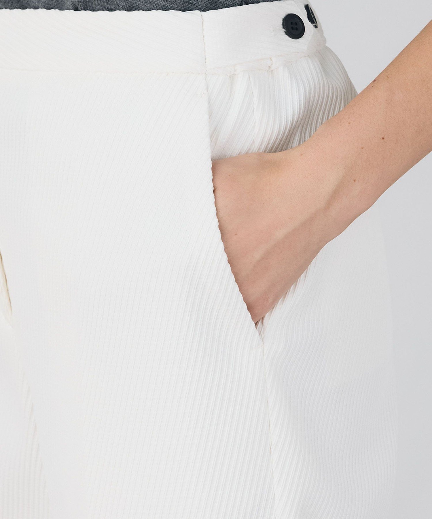 TOMORROWLAND｜ツイルジャカード セミワイドパンツ | Rakuten Fashion