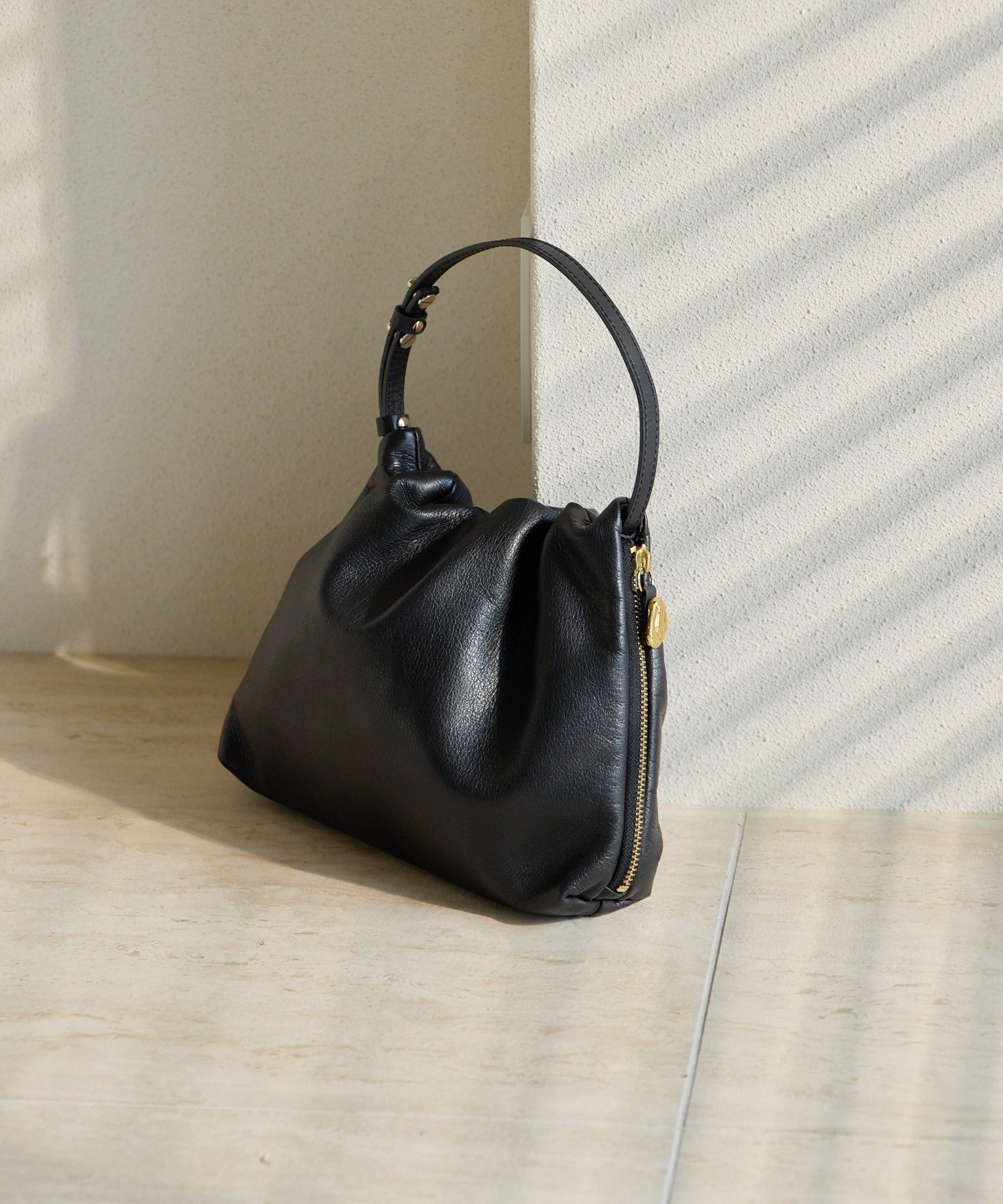 gemeil｜【累計販売1万本突破】レザーワンハンドルバッグ (CE-1014