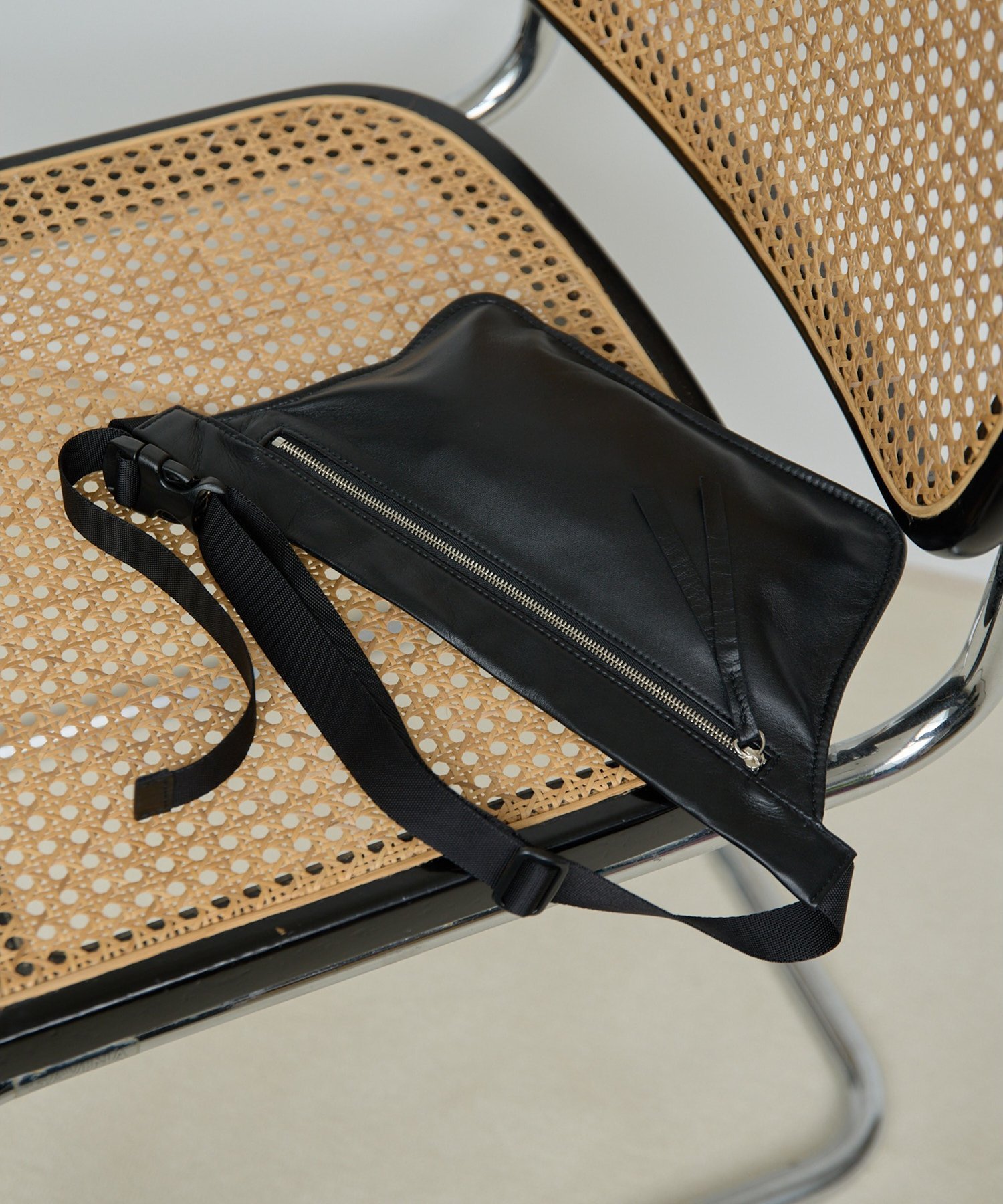 Whim Gazette｜【Hoaw.】レザーウエストポーチ | Rakuten Fashion(楽天