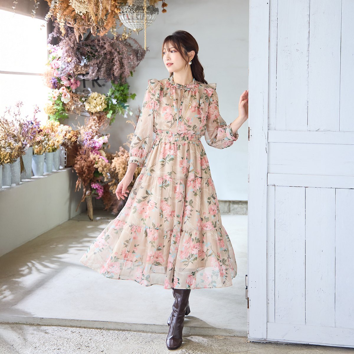 Rose Tiara｜【手洗いOK】ボタニカル風フラワーワンピース | Rakuten