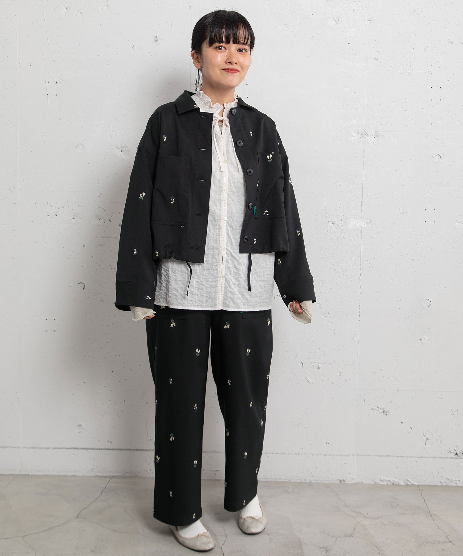 POU DOU DOU｜フラワー刺繍パッチポケットジャケット | Rakuten