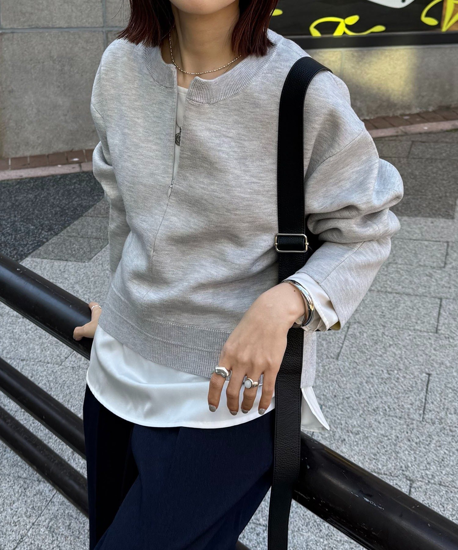 COLLAGE GALLARDAGALANTE｜スウェットライクラウンドヘムニット