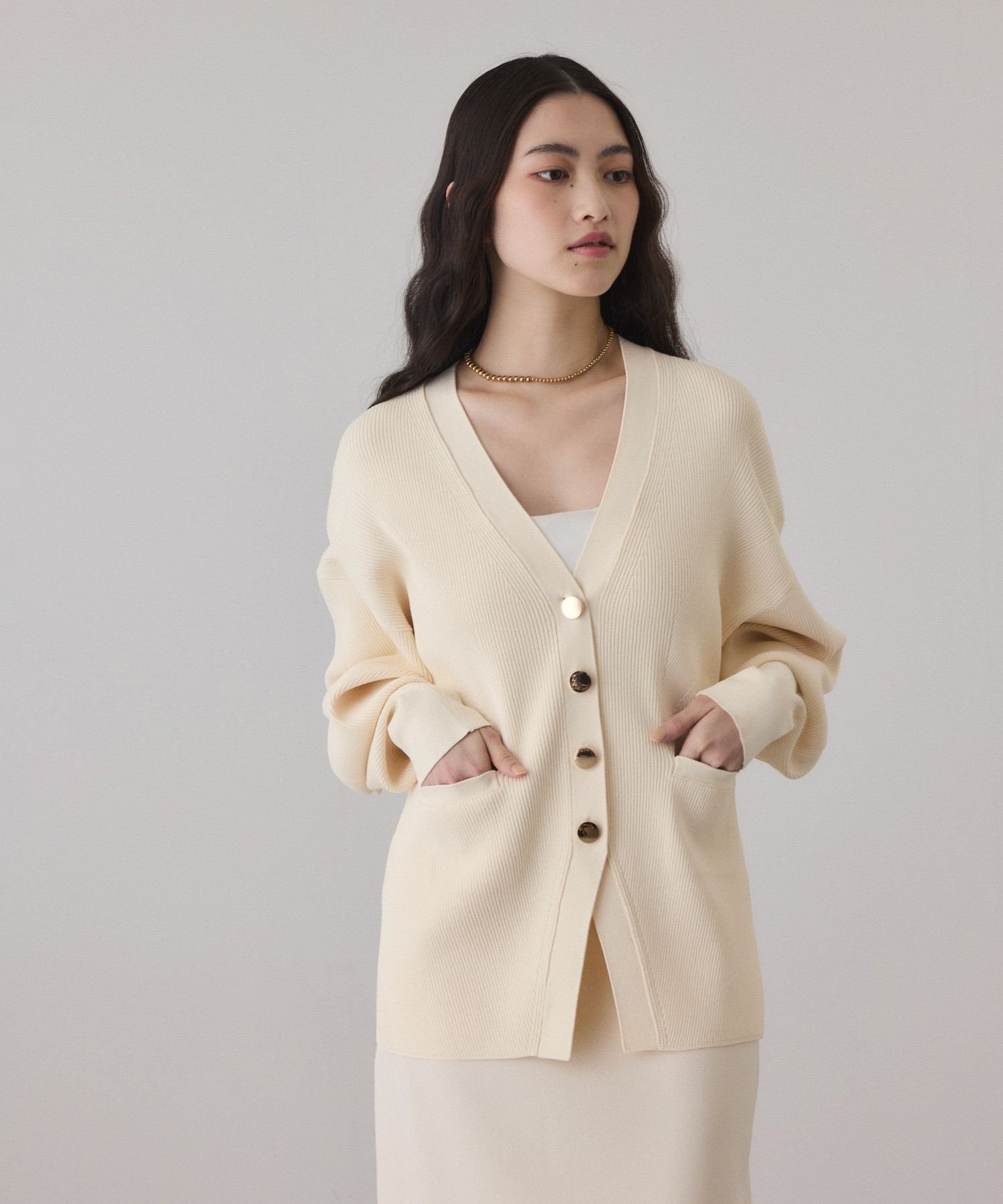 ADAM ET ROPE'｜【サステナブル】フォルムリブカーディガン | Rakuten