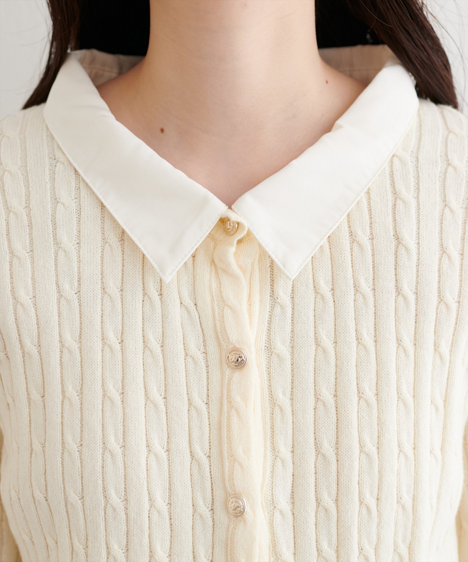 natural couture｜レイヤード風衿付きケーブルカーディガン | Rakuten