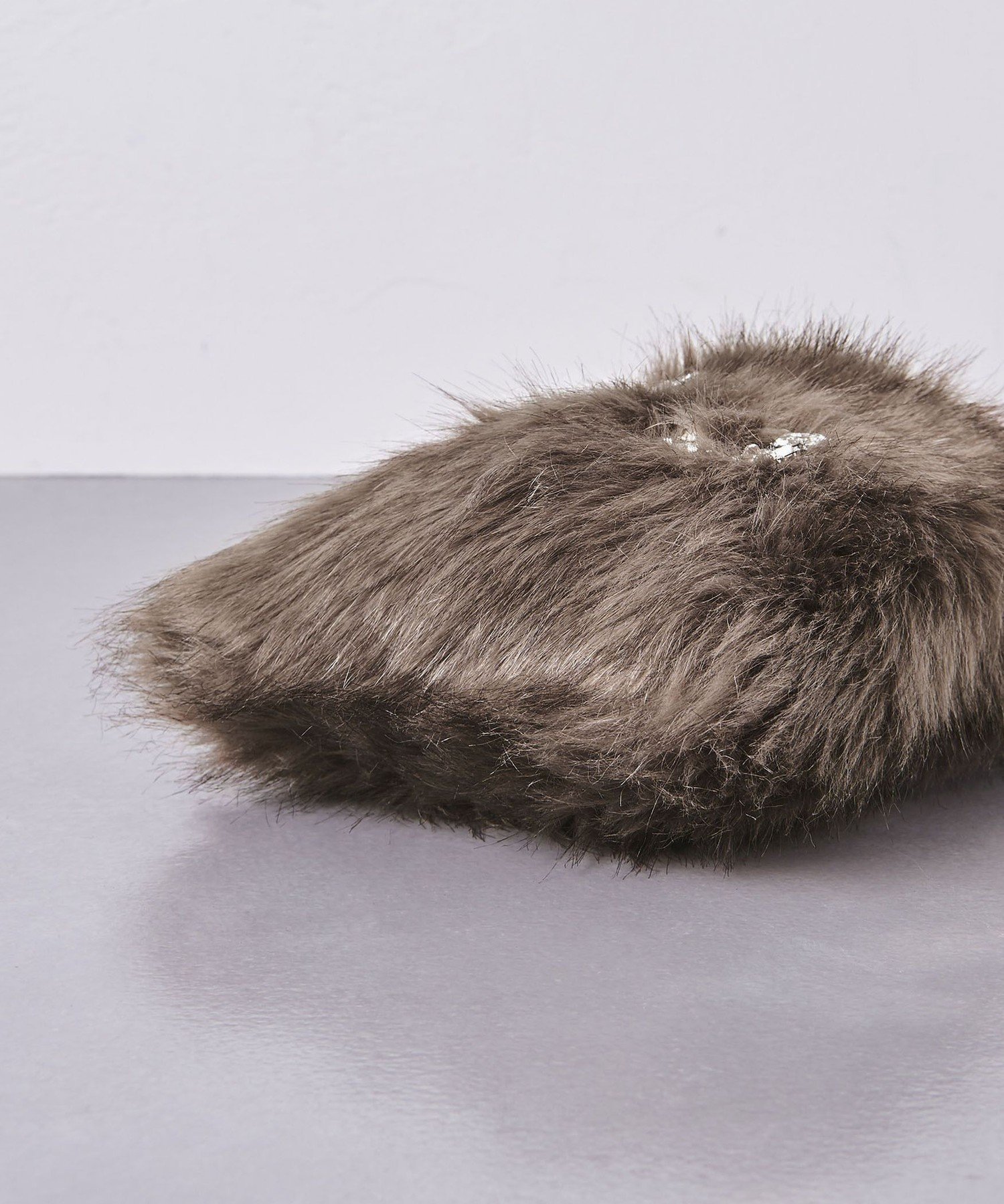 UNITED ARROWS LTD. OUTLET｜ビジューブローチ フェイクファー トート