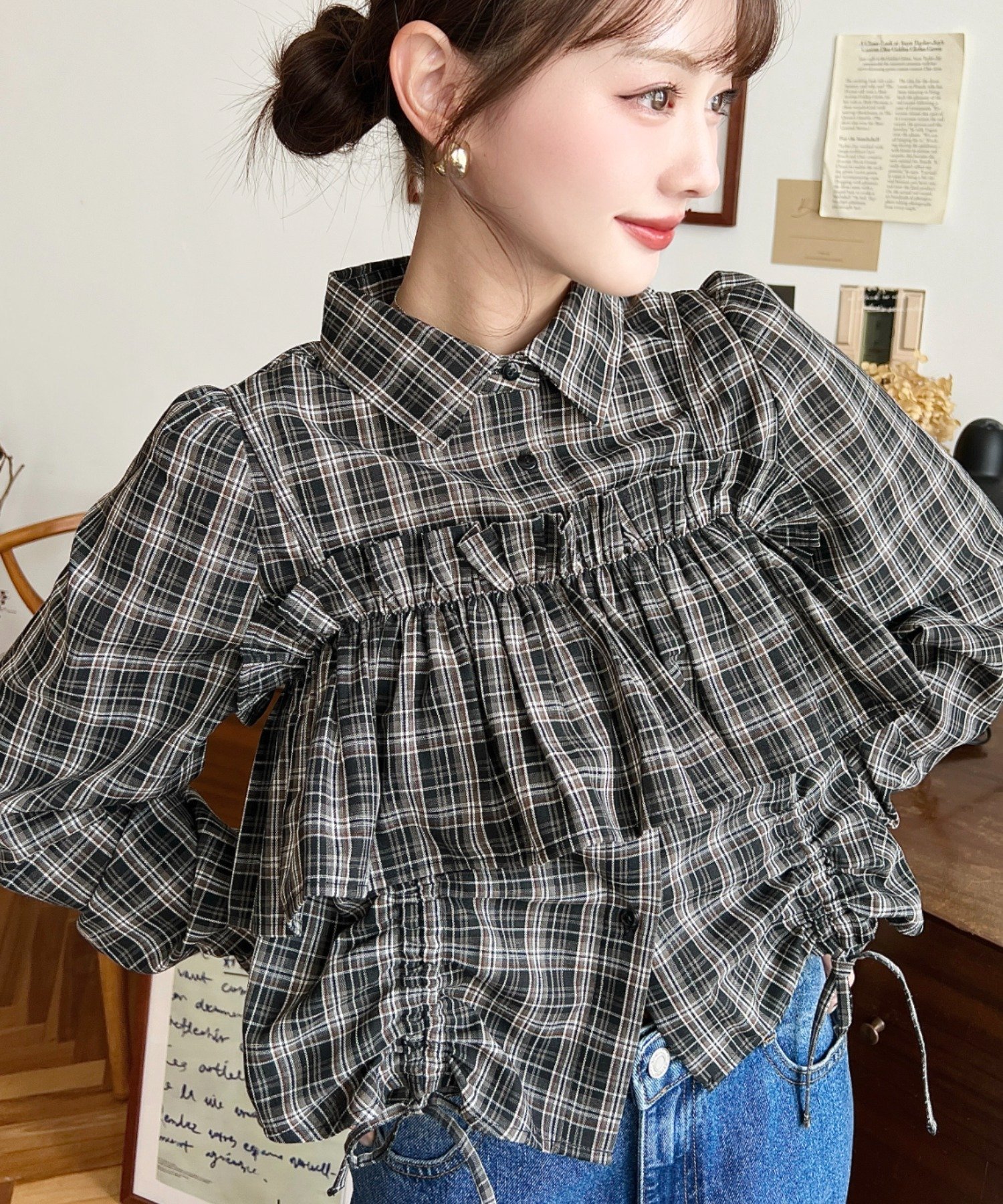 moment+｜フリルビスチェセット裾ドロストリボン長袖チェックシャツ